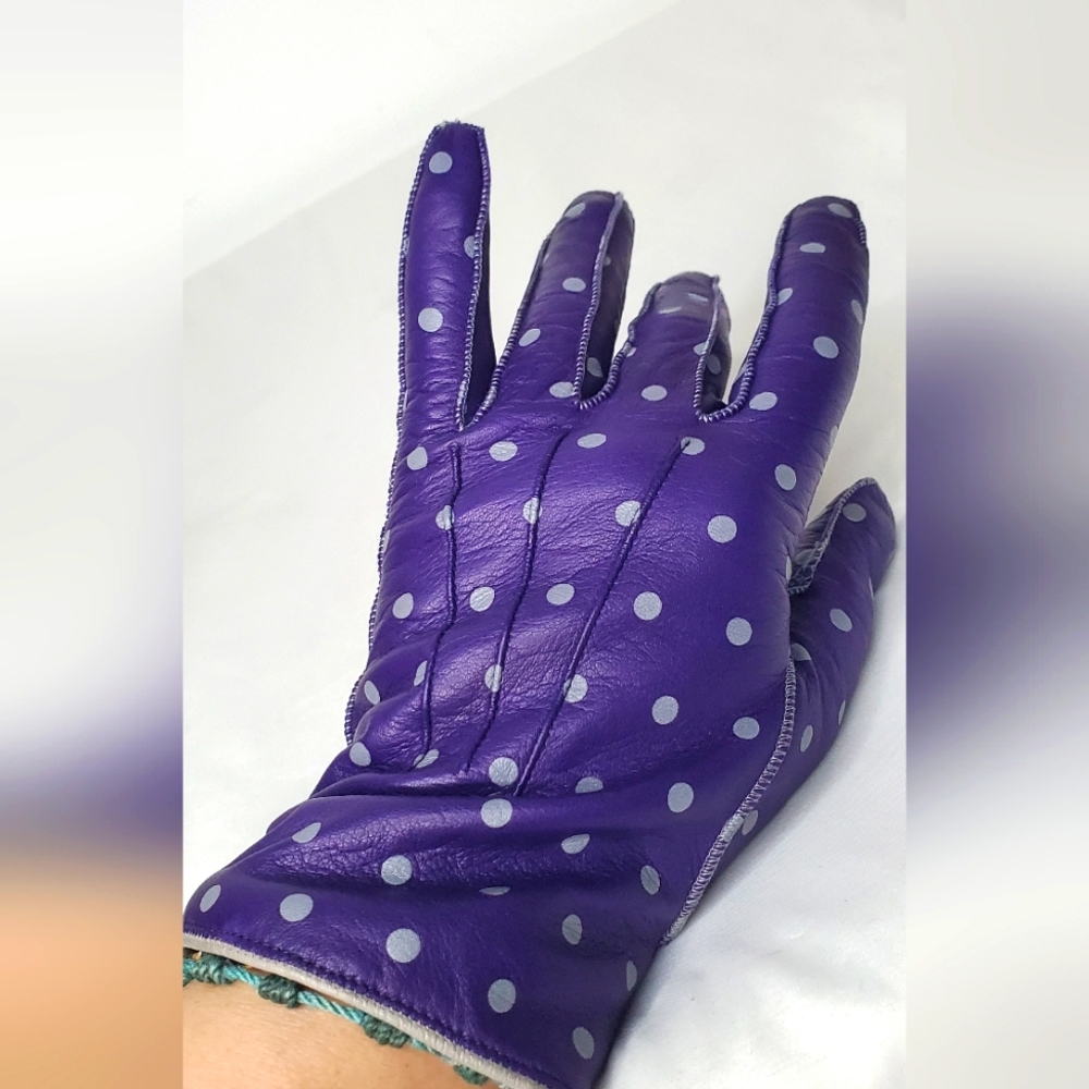 MOSCHINO-size 7 1/2 -Purple Polka Dot Women's Gloves - Made in Italy